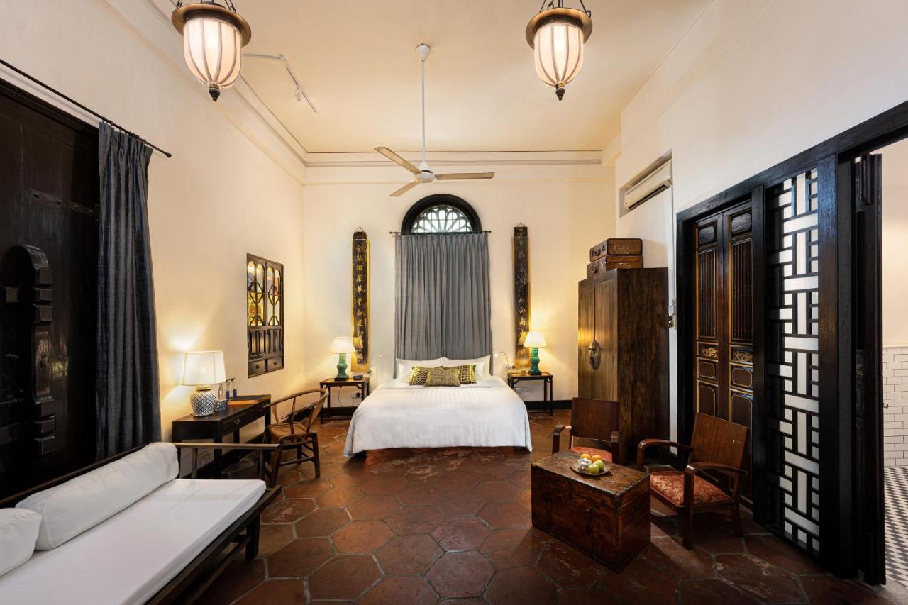 Отель Cheong Fatt Tze - The Blue Mansion Джорджтаун Экстерьер фото